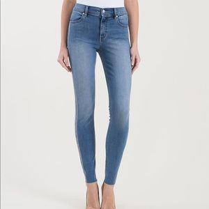 Level 99 Light Wash Skinny Jeans